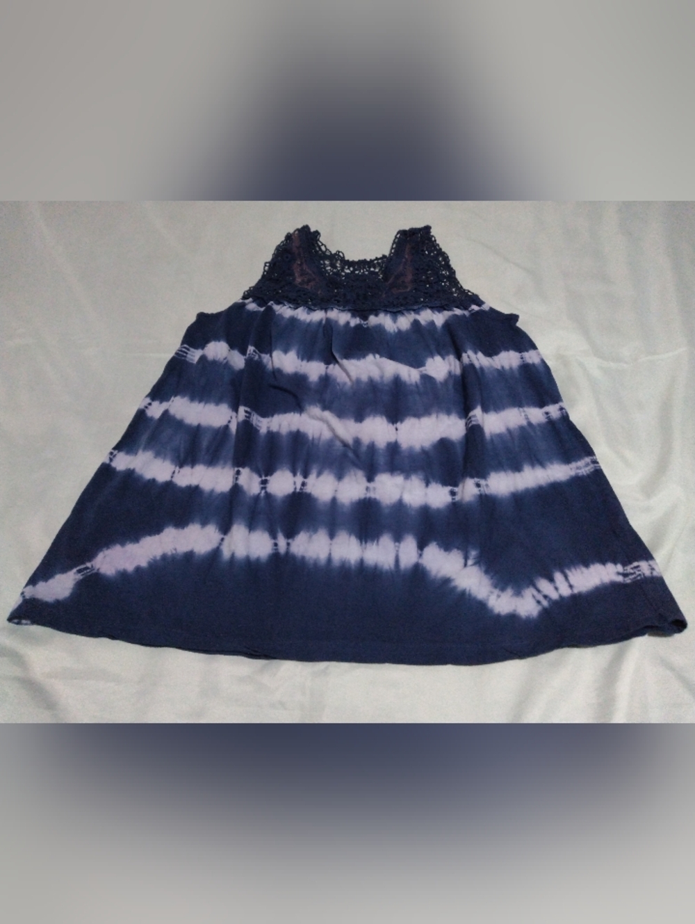 🖤4/$10 Greater Good Navy Tie-Dye Crochet Yoke Tank Top